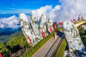 Khám Phá Những Điều Kỳ Diệu Của Tình Yêu Trên Những Con Đường Du Lịch